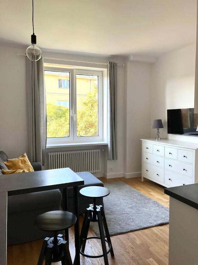 Cute Apartment In The City Center , 2-Beds , Wi-Fi - By Hik Apartments Warszawa Exteriör bild